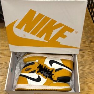 Nike Yellow and Black Sneakers